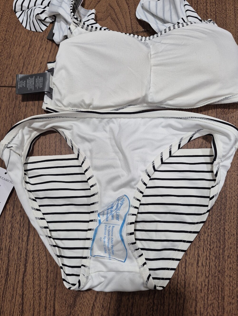 NWT Vince Camuto Cruise 2 Piece Striped Swimsuit - Picture 10 of 14